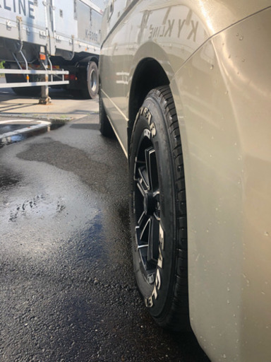 B.S.J値下げ‼️ホイール、タイヤセット❗️215/65/16グッドイヤーナスカー