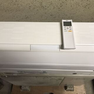富士通 冷暖房除湿ルームエアコン Rシリーズ AS-R40E-W 4.0kw 冷房11～17畳 暖房11～14畳 2015年製 プラズマイオン 自動おそうじの画像