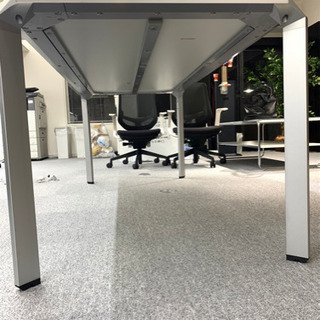 値下げ交渉可能！！最終値下げ！！【新品未使用】スパイダーテーブル W1800 ホワイト（ミーティングテーブル）の画像