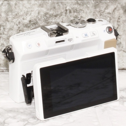 ★極上美品＆自撮り＆スマホ転送★オリンパス E-PL5 キャップレンズセット