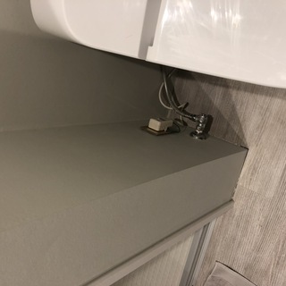 DIYサポートお願いします！バスルームのモールディング - 港区