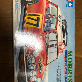MORRIS ミニクーパー　TAMIYA  作りかけ