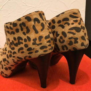 レオパードブーティの画像