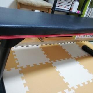 フラットベンチ　トレーニング器具 LE-FFB2【折りたたみ可能】の画像