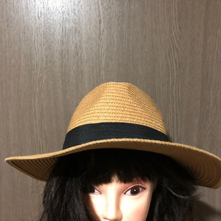 麦わらハットの画像