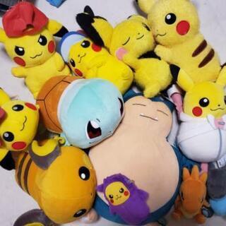 ポケモン　ぬいぐるみ　ピカチュウ　ゼニガメ　リザードン