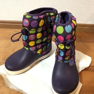 クロックス(crocs) ハローキティ キッズ スノーブーツ