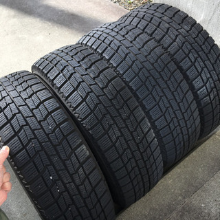 スタッドレスタイヤ AUTOBACS North Trek N3i 195/65R15 4本