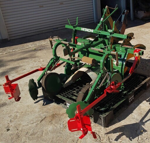 鹿児島発　日立建機ティエラ　トラクター用　かんしょマルチOXM800　三点リンク