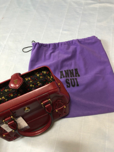 ANNA SUI