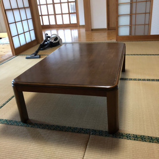 長方形のコタツです！