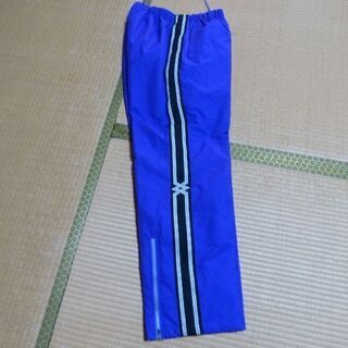 ミズノ中綿入りウインドブレーカー上下　紫色の画像