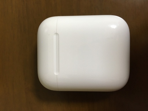 【中古】送料無料　Apple AirPods with Charging Case エアポッズ Bluetooth ワイヤレスイヤホン 第1世代 MMEF2J/A