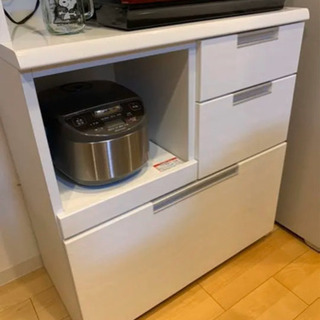 ニトリ キッチンボード ダリアの画像