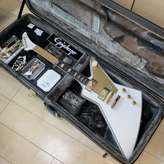 【未使用品・入手困難】 Epiphone Lzzy Hale Explorer ＜祝来日HALESTORM＞