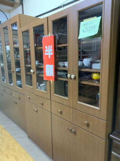 【半額】大容量　食器棚