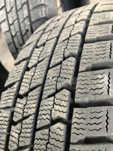 商談中❗️グッドイヤー　アイスナビゼア2  155/65-14.ダイハツ純正ホイールセット中古