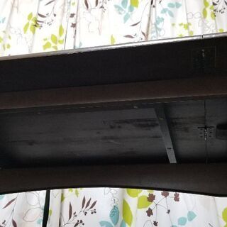 テーブル、椅子三脚セット。最終値下げ☺️の画像