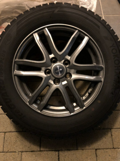 プリウス用　スタッドレス4本セット　195/50/R15