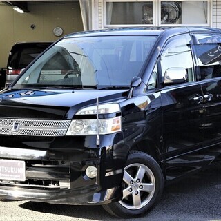 ⭐誰でも車がローンで買える⭐🚗自社ローン専門店🚗ヴォクシー Ｚ　...