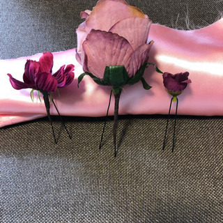 ハンドメイド　　フラワーヘアアクセの画像