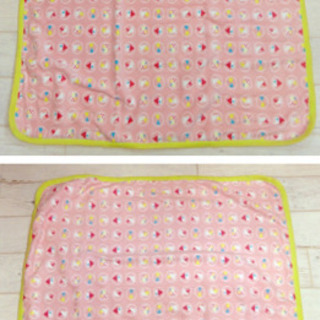 アンパサンド フリースおくるみ くるっとまとめれる留め付き 新品 75x75cmの画像