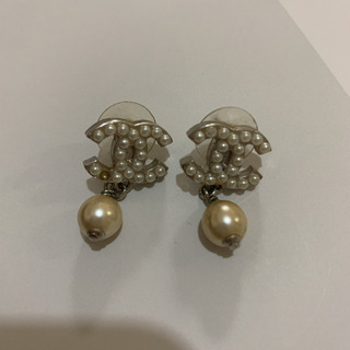 シャネル ピアス