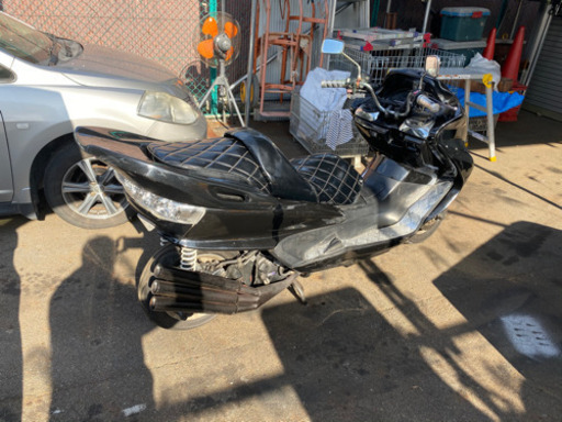 マジェスティ250cc 部品取りにすぐに引き取り出来る方