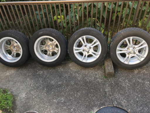 スタッドレス タイヤ  175//65R14  アルミホイール 4本   4穴  9分山