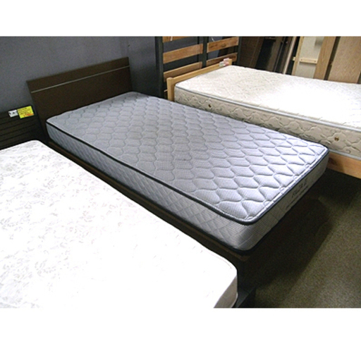 札幌【シングルベッド 引出し×２杯付き】かたさはふつう 分解可能 ダークブラウン こげ茶色系 ベット 本郷通店