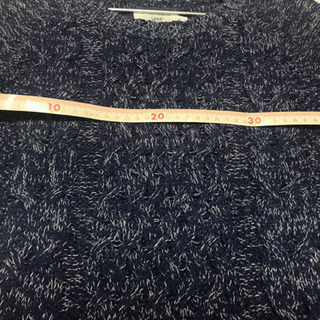 ニット セーターの画像