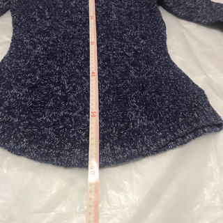 ニット セーターの画像