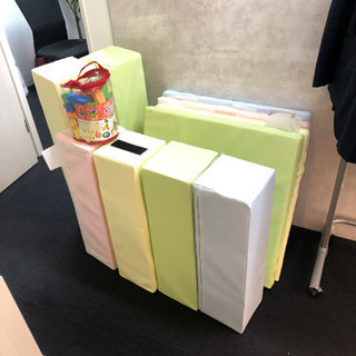 キッズルームと柔らかい積木の画像