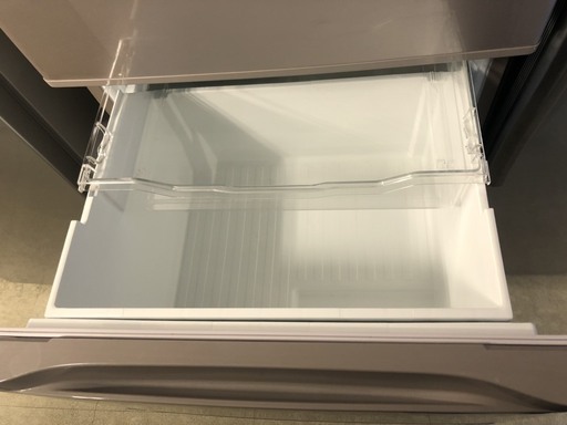 ☆中古 激安！！ TOSHIBA　ノンフロン冷凍冷蔵庫　330L　GR-H34S(NP)　2016年製　￥43,800！！