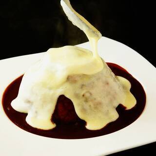 カレーを超える新料理！　国分寺新店の調理スタッフ（正社員）募集の画像