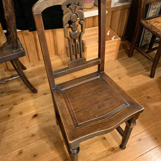 木製アンティークダイニングチェア の画像
