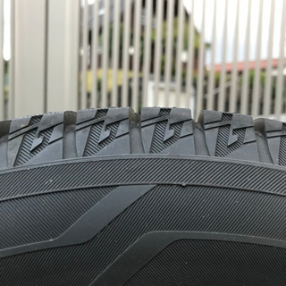 【値下げ！】スタッドレスタイヤ☆175/70R14 YOKOHAMAアイスガード の画像