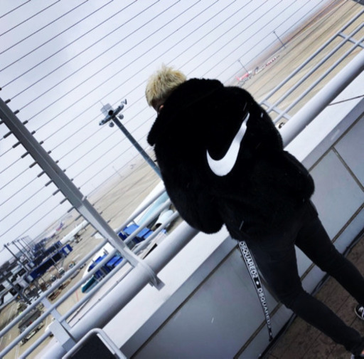 NIKE×アンブッシュコラボ フェイクファー