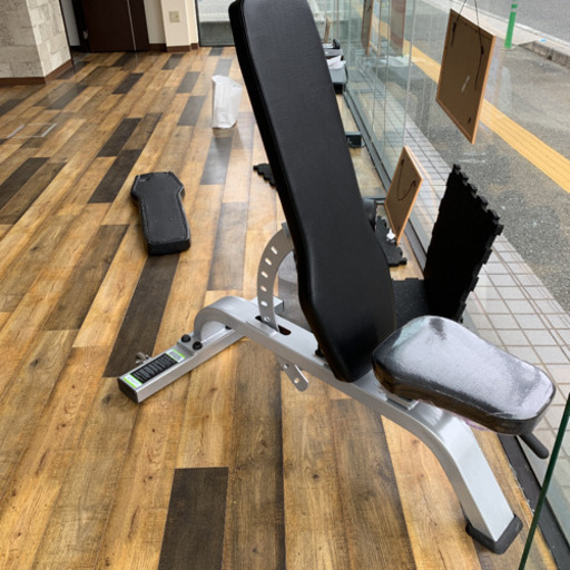 アジャストベンチ　新品