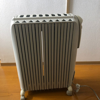 デロンギ　オイルヒーター　格安の画像