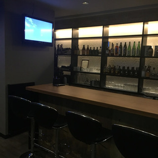 ホールスタッフ  急募！