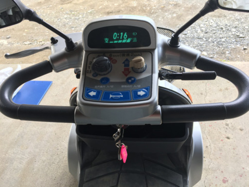 ☆宇都宮市より☆動作品☆SERIO セリオ 電動カート 遊歩パートナー SBT40 シルバー シニアカー ハンドル形電動車いす