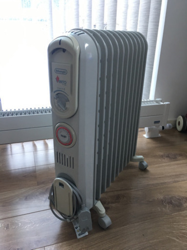 デロンギ オイルヒーター 暖房器具