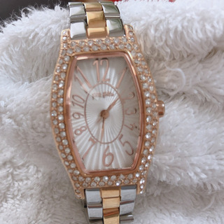 フォリフォリゴールド時計