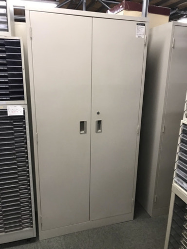 コクヨ 両開き書庫 中古