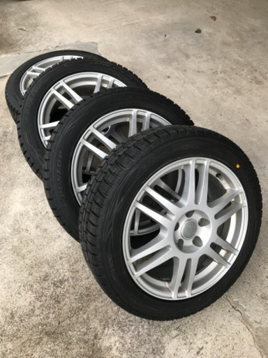 スタッドレスタイヤ　アルミホイール付き　１８インチ