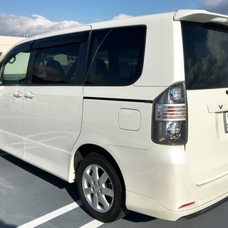 【Kw-012】美車!!!  VOXY ZS 8inchメモナビ ドラレコ ETC フルセグ Bカメラ 左側パワスラ HID スマキー!!!全国格安陸送!!!の画像