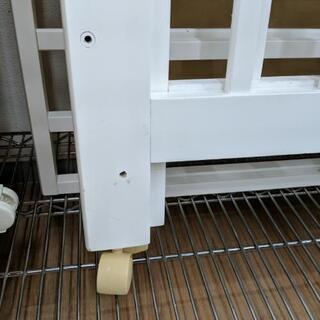 ベビーベッド　ベッド　カトージ　【幅】120cm×70cmの画像