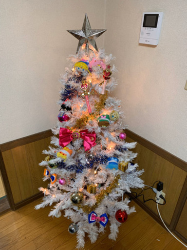 ホワイトクリスマスツリー