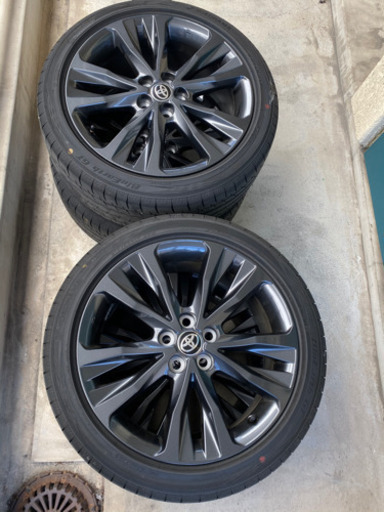 カローラツーリングHYBRID W×B新車外しタイヤホイールセット